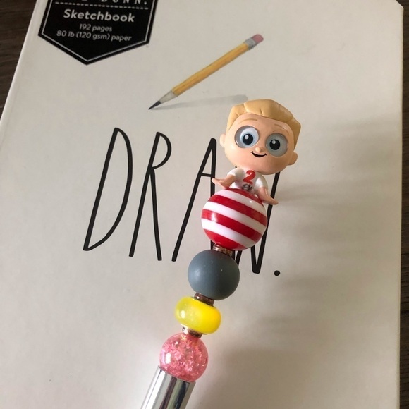 Disney Doorables: The Incredibles: Dash Parr racing handmade beaded pen - Picture 1 of 2